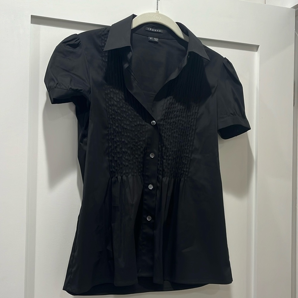 Theory short sleeved button down shirt